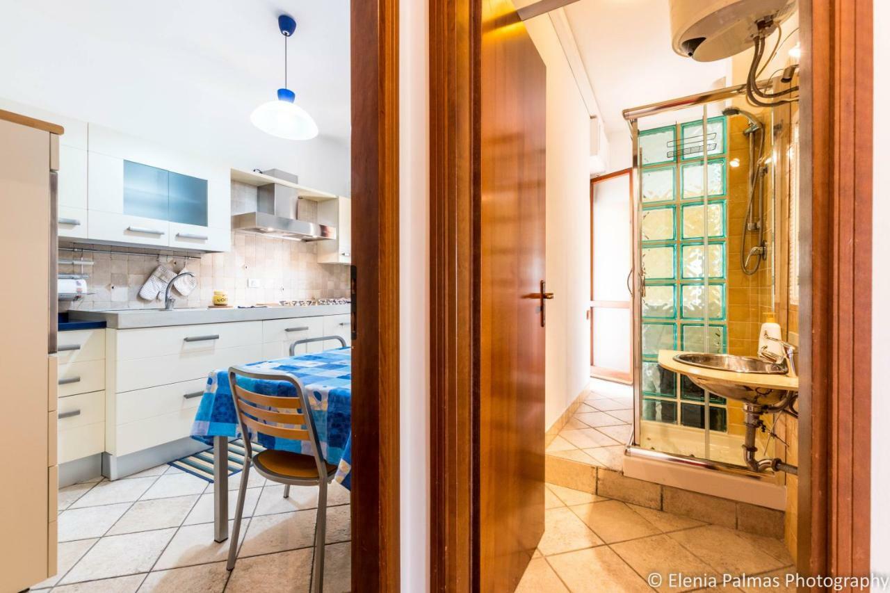 Giusy Monreale Apartment Кальяри Экстерьер фото